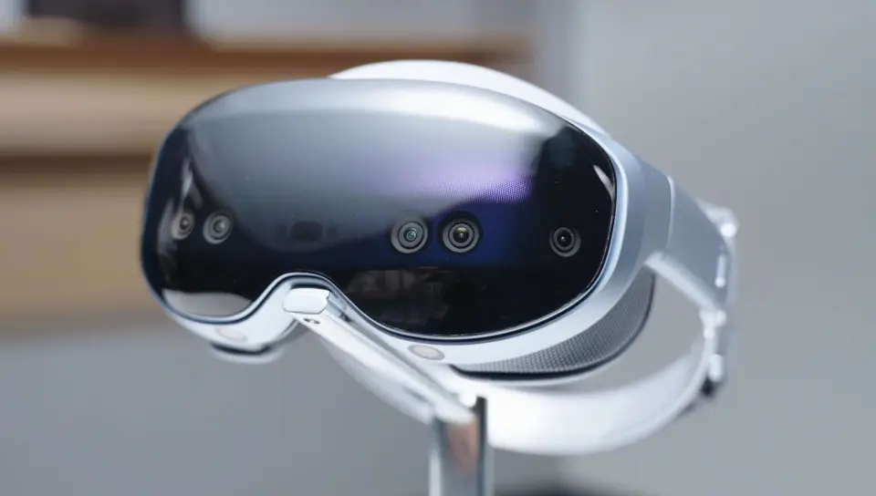 vivo Vision探索版硬刚苹果Vision Pro，能补齐其短板？